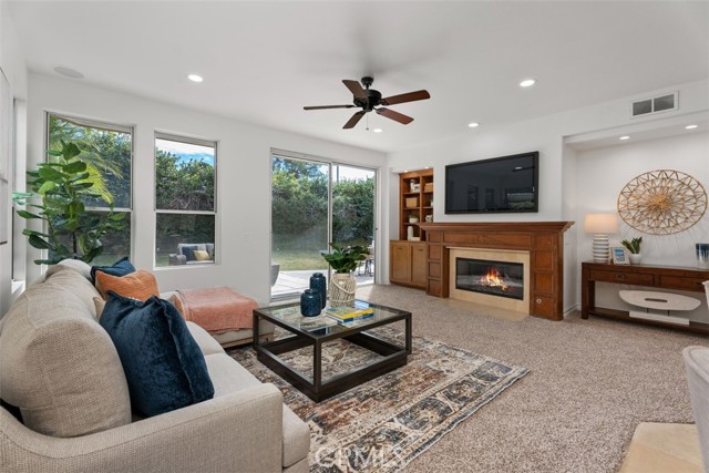 Detail Gallery Image 15 of 38 For 27500 Glenwood Dr, Mission Viejo,  CA 92692 - 4 Beds | 3/1 Baths