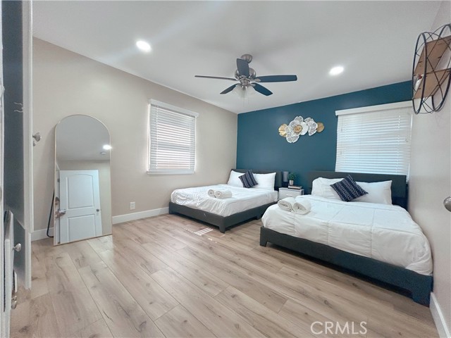 1125 E E st, Ontario CA: https://media.crmls.org/medias/2823c4be-edbe-4763-a2bb-b671da172a08.jpg