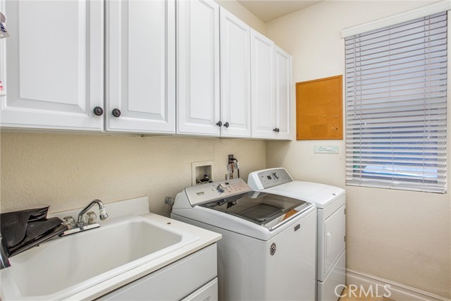 2012 Melbourne Circle, Banning CA: https://media.crmls.org/medias/28241dc3-d1d2-4bbc-9ac0-e19a954fe493.jpg
