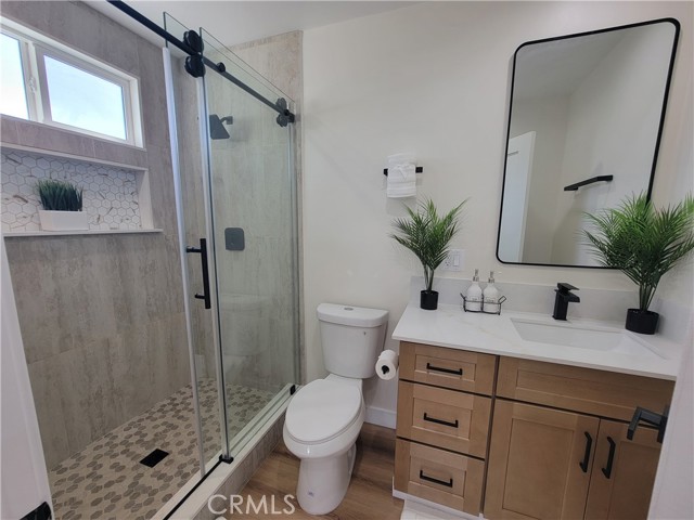 Detail Gallery Image 13 of 36 For 3140 Golden, Long Beach,  CA 90806 - 3 Beds | 1 Baths
