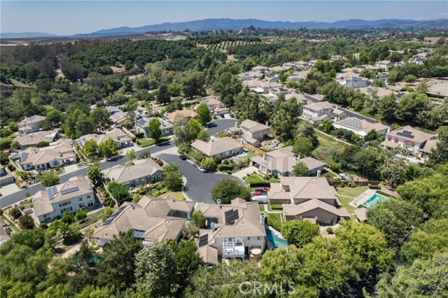 Detail Gallery Image 4 of 39 For 789 Glenhart Pl, Fallbrook,  CA 92028 - 4 Beds | 3 Baths