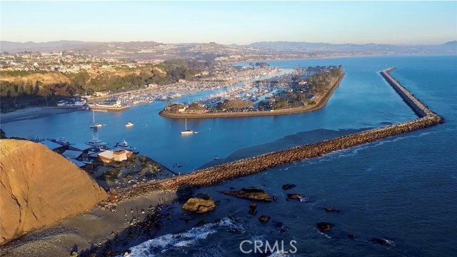 33425 Spinnaker N Drive, Dana Point CA: https://media.crmls.org/medias/28262270-f93e-4a90-a55d-668f6b41cfe0.jpg