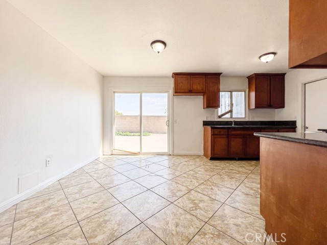 Detail Gallery Image 12 of 29 For 9845 Arbor Ave, Fontana,  CA 92335 - 3 Beds | 1/1 Baths