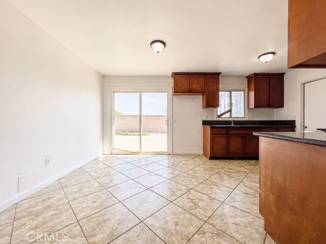 Detail Gallery Image 12 of 29 For 9845 Arbor Ave, Fontana,  CA 92335 - 3 Beds | 1/1 Baths