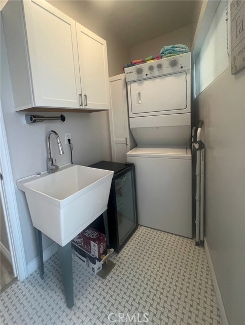 Detail Gallery Image 17 of 34 For 25 Saratoga, Newport Beach,  CA 92660 - 3 Beds | 2 Baths