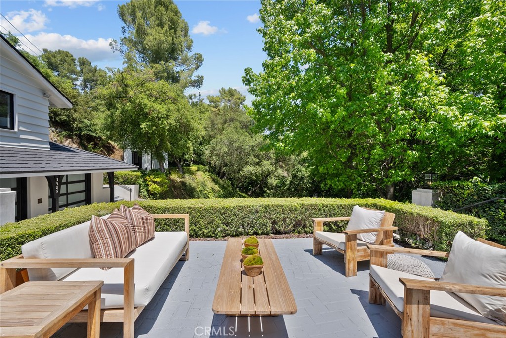 375 Berkshire Avenue La Canada Flintridge img 17