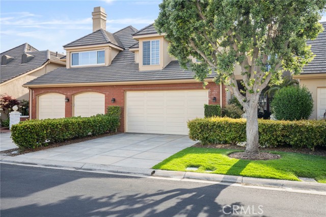 Detail Gallery Image 1 of 50 For 6216 Greenbrier Dr, Huntington Beach,  CA 92648 - 3 Beds | 2/1 Baths