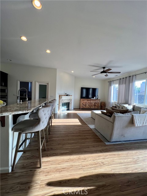 Detail Gallery Image 10 of 27 For 2435 Elliot St, Santa Maria,  CA 93455 - 3 Beds | 2 Baths
