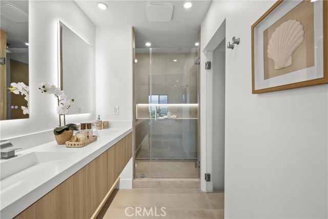 2115 E Santiago Street, Covina CA: https://media.crmls.org/medias/2827b98d-63cb-44e2-a30b-84abfeaaebaa.jpg