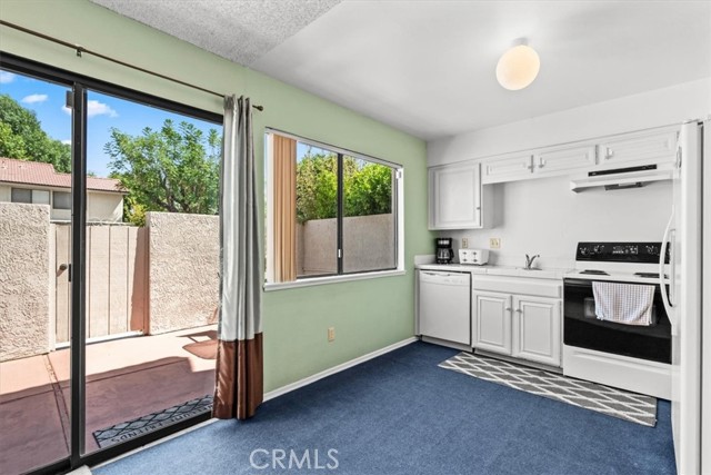 6054 Montecito Drive, Palm Springs CA: https://media.crmls.org/medias/28280b3c-665d-4e56-8ac3-51ec174d58df.jpg
