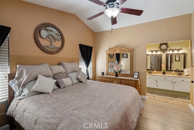 Detail Gallery Image 14 of 31 For 29159 Palm View Ln, Highland,  CA 92346 - 4 Beds | 3 Baths