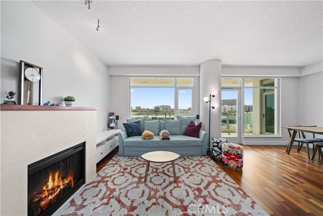 3131 Michelson Drive, Irvine CA: https://media.crmls.org/medias/2828beca-d534-4e7a-bad3-2d7de6dda1de.jpg
