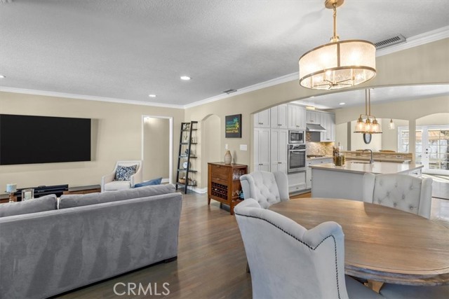 1142 21st Street, Manhattan Beach, California 90266, 3 Bedrooms Bedrooms, ,1 BathroomBathrooms,Residential,Sold,21st Street,SB22021761