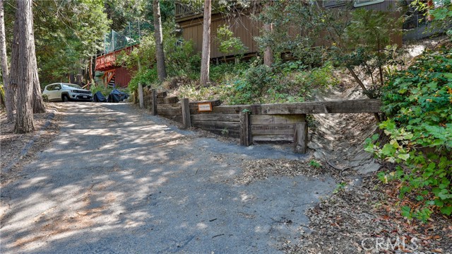 Detail Gallery Image 5 of 48 For 24941 Faulhorn Dr, Crestline,  CA 92325 - 3 Beds | 1/1 Baths