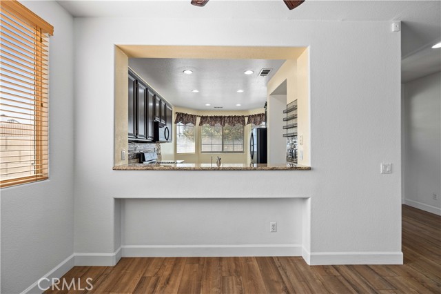 Detail Gallery Image 10 of 23 For 44328 47th St, Lancaster,  CA 93536 - 3 Beds | 2 Baths