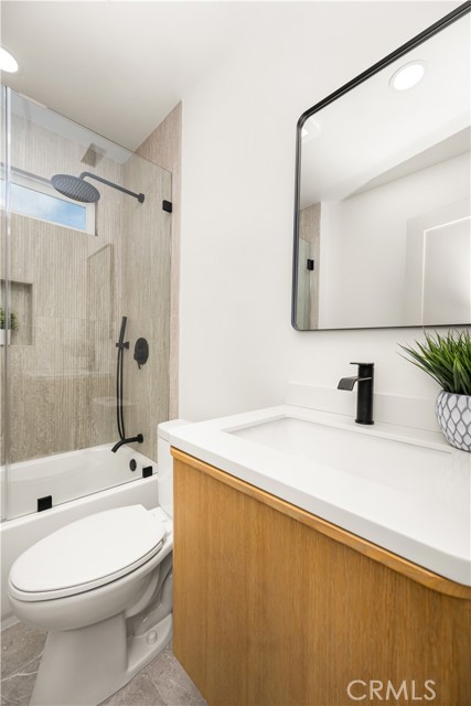 Detail Gallery Image 31 of 65 For 2510 Termino Ave, Long Beach,  CA 90815 - – Beds | – Baths