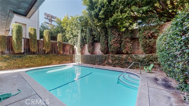 Detail Gallery Image 34 of 37 For 4641 Fulton Ave #103,  Sherman Oaks,  CA 91423 - 2 Beds | 2/1 Baths