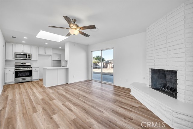 Detail Gallery Image 9 of 26 For 40846 Boyer Ave, Hemet,  CA 92544 - 4 Beds | 2 Baths