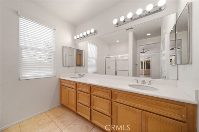 Detail Gallery Image 17 of 29 For 1568 Four Seasons Cir, Beaumont,  CA 92223 - 3 Beds | 2 Baths