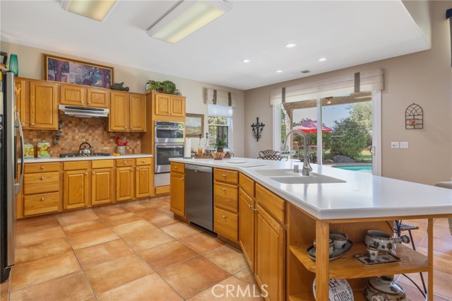 Detail Gallery Image 27 of 75 For 6030 W Country Ct, Visalia,  CA 93277 - 4 Beds | 2/1 Baths