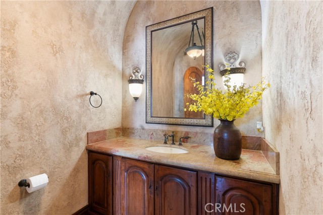 4 Le Conte, Laguna Niguel CA: https://media.crmls.org/medias/282d30ec-43b7-42ff-9093-cbe479e7a771.jpg
