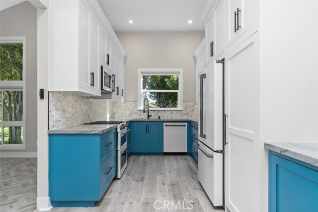 Detail Gallery Image 16 of 39 For 4482 Shorebird St, Huntington Beach,  CA 92649 - 2 Beds | 2 Baths