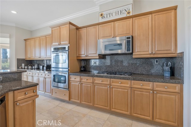 Detail Gallery Image 19 of 43 For 23 Volta Del Tintori, Lake Elsinore,  CA 92532 - 5 Beds | 3 Baths