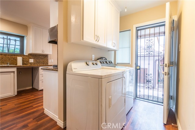 870 North Alexandria Avenue photo 30
