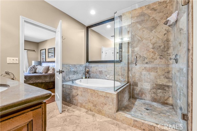 638 Sierra Madre Blvd, Sierra Madre CA: https://media.crmls.org/medias/28305755-23ef-4e35-a065-2128feed6f80.jpg