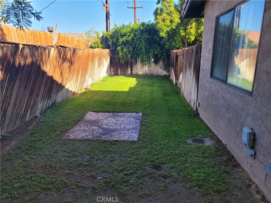 https://media.crmls.org/medias/2830a611-6a5d-4907-9745-c57e6791fc20.jpg?preset=X-Large