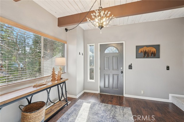 Detail Gallery Image 5 of 33 For 195 Birchwood Dr, Lake Arrowhead,  CA 92352 - 3 Beds | 3/1 Baths