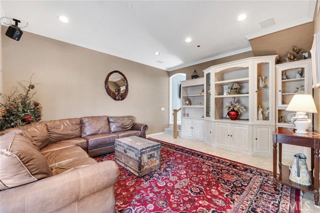 Detail Gallery Image 20 of 68 For 21492 Arapahoe Trl, Chatsworth,  CA 91311 - 4 Beds | 3/1 Baths