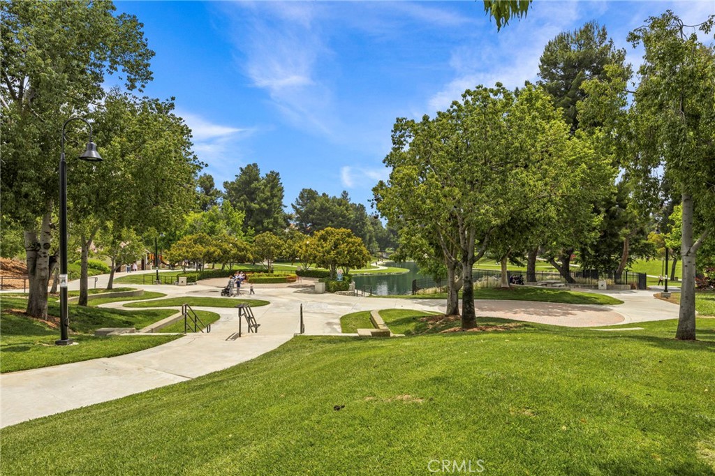 https://media.crmls.org/medias/28325237-e195-4606-9636-4608d0be9189.jpg?preset=X-Large