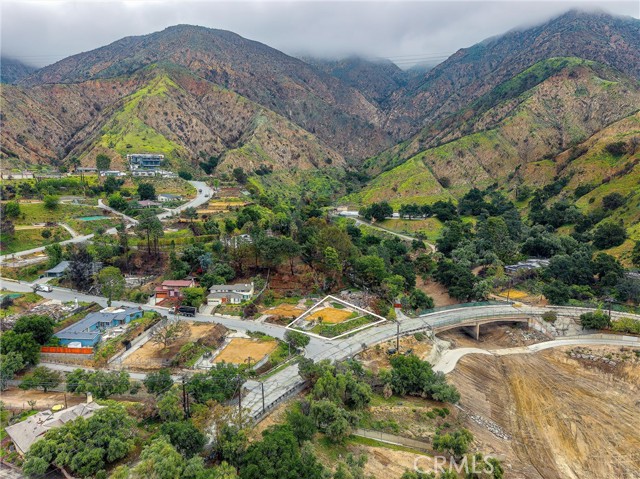 3304 Rubio Crest Drive, Altadena CA: https://media.crmls.org/medias/28333f89-6cb0-4a75-8528-726e0b520210.jpg