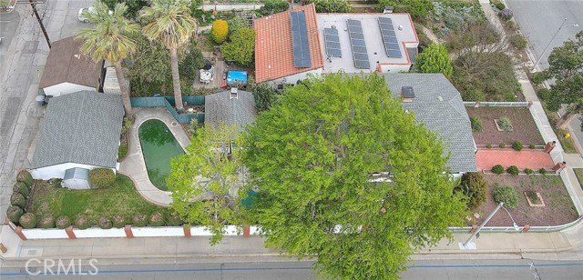 Detail Gallery Image 6 of 71 For 477 W Center, Covina,  CA 91723 - 3 Beds | 2 Baths