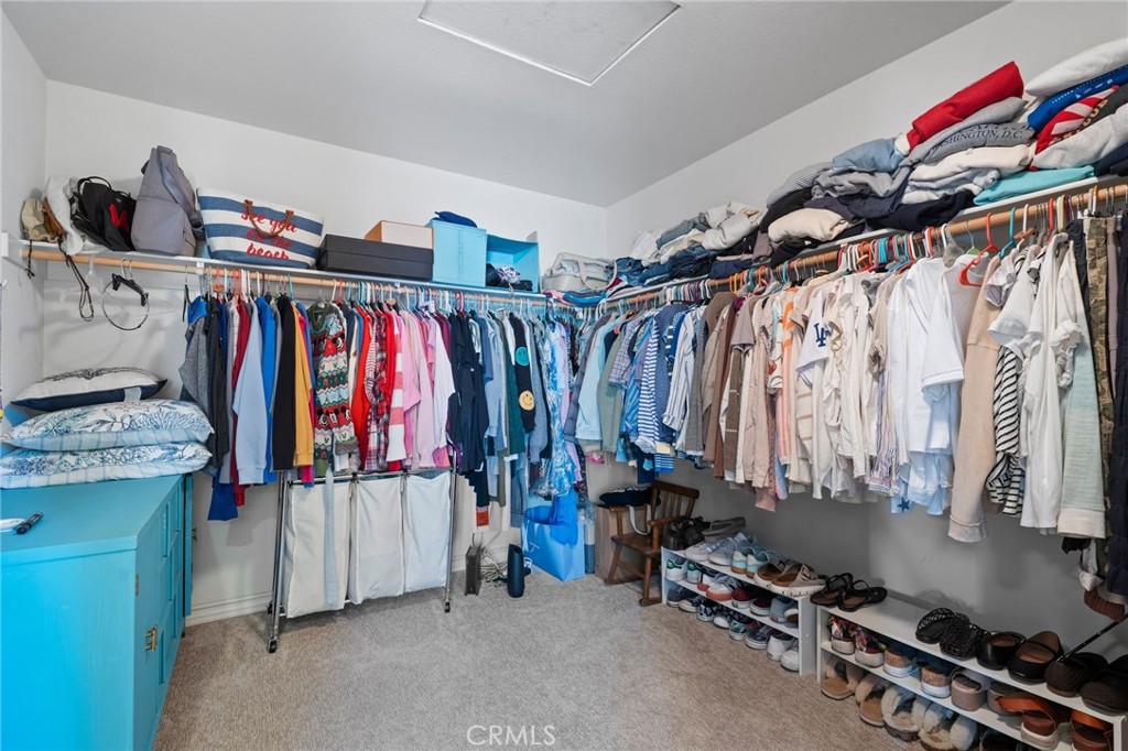https://media.crmls.org/medias/2834a8a4-5aad-4154-bd30-7d3ba9b9930c.jpg?preset=X-Large