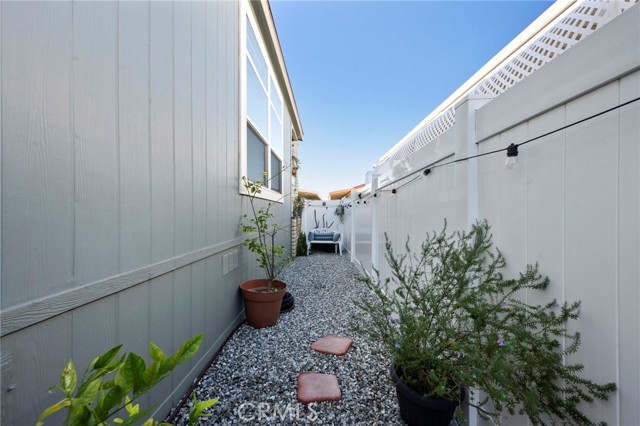 1245 W Cienega Avenue, San Dimas CA: https://media.crmls.org/medias/2834d960-bb25-4f1a-9000-743d4a14b136.jpg