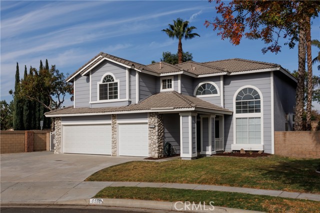 Detail Gallery Image 2 of 39 For 6580 Greenbriar Ct, Chino,  CA 91710 - 4 Beds | 3 Baths