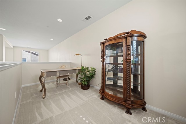 Detail Gallery Image 22 of 36 For 28243 Houston Ct, Saugus,  CA 91350 - 4 Beds | 4 Baths