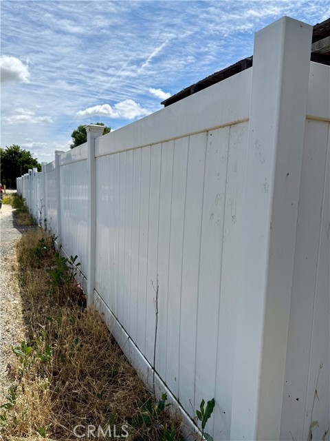 Front Image Thumbnail for CRIV26086660