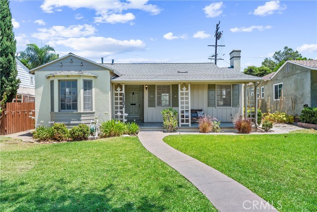 Detail Gallery Image 2 of 26 For 11431 See Dr, Whittier,  CA 90606 - 4 Beds | 2 Baths