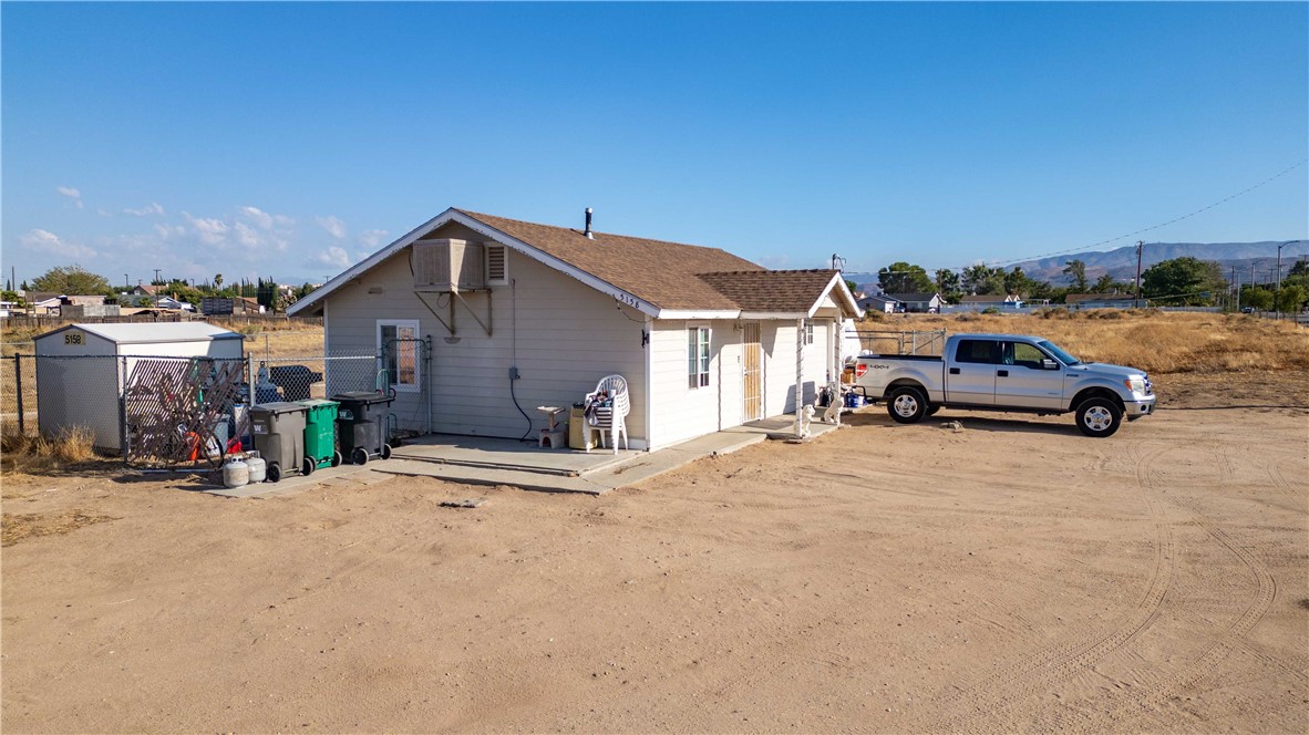 Detail Gallery Image 14 of 17 For 5158 W Avenue L, Lancaster,  CA 93536 - 2 Beds | 1 Baths