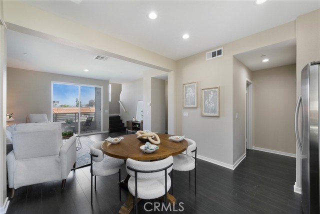 Detail Gallery Image 14 of 39 For 168 N Orange Ave, Brea,  CA 92821 - 3 Beds | 3/1 Baths
