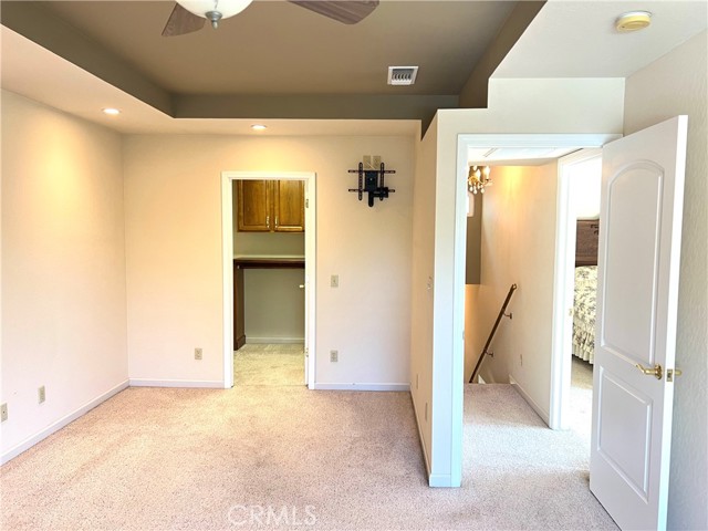 Detail Gallery Image 19 of 38 For 5712 Shepard Ave, Sacramento,  CA 95819 - 3 Beds | 2 Baths