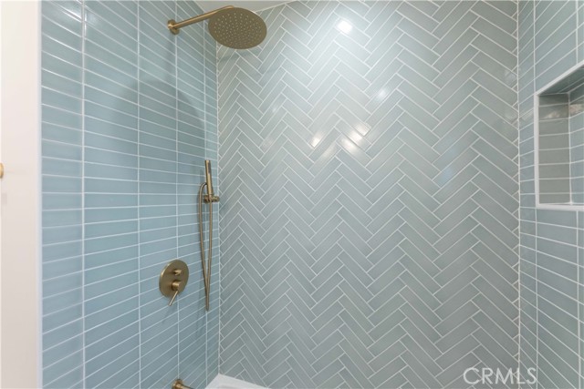 Detail Gallery Image 33 of 48 For 6830 E 10th St, Long Beach,  CA 90815 - 3 Beds | 2 Baths