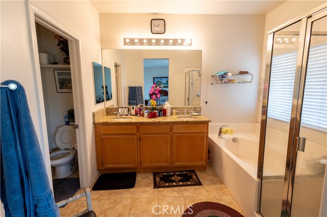 Detail Gallery Image 17 of 32 For 1264 Oakhurst Ct, Beaumont,  CA 92223 - 4 Beds | 2 Baths