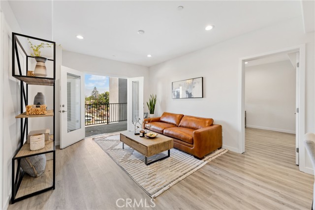 419 N Chandler Avenue, Monterey Park CA: https://media.crmls.org/medias/283b6b5a-84eb-445a-9f75-58788bd4f143.jpg