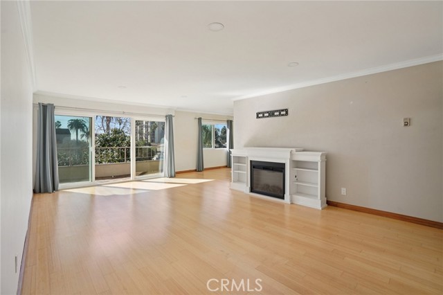 Detail Gallery Image 12 of 33 For 100 Hermosa Ave 3a,  Long Beach,  CA 90802 - 2 Beds | 2 Baths