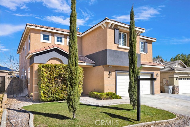 Detail Gallery Image 2 of 55 For 13498 Bentwood, Hesperia,  CA 92344 - 4 Beds | 3 Baths