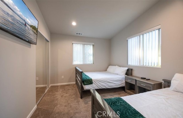 Detail Gallery Image 21 of 34 For 905 W Aeroplane Bld, Big Bear City,  CA 92314 - 3 Beds | 2 Baths